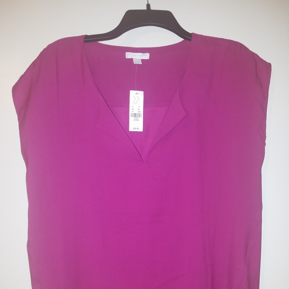 New York and Company fushia top NWT - Large